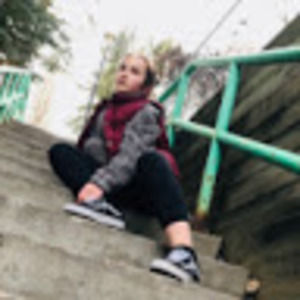 Meet your Posher, Makayla